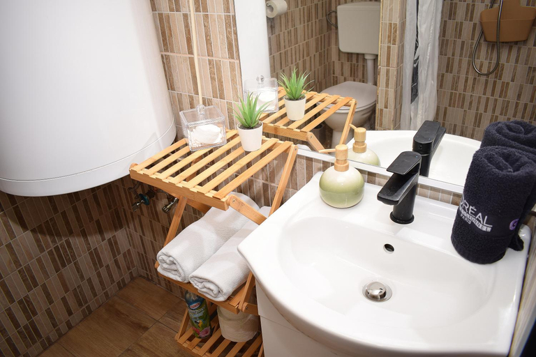 Bathroom, Kertesz Vendeghaz, Siófok