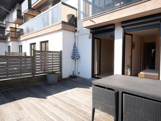 Exterior & Views 1, Apartment With Private Balcony, West-Vlaanderen