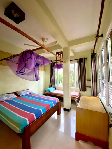 Bedroom 4, Beach Hut, Pothuvil