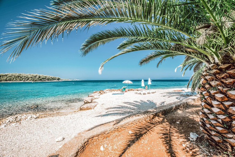 Others 5, Apartments Mandalena with terrace, 1 min walk to the beach, Supetar