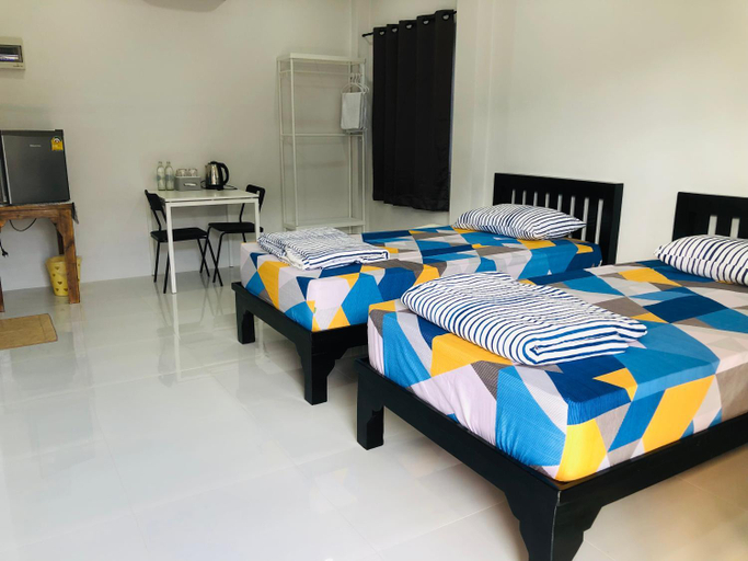 Bedroom 2, Kon-Koh hotel laemngob ก่อนเกาะโฮเทล แหลมงอบ, Laem Ngop