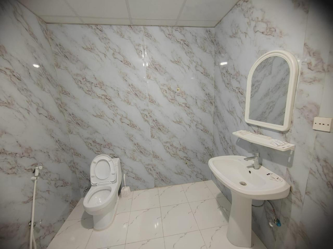 Bathroom 5, Al Eairy Serviced Apartments Company 4 - شركة العييري للشقق المخدومة شركة شخص واحد