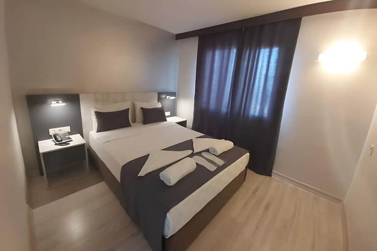 Bedroom 3, La Bella Suit Otel, Kuşadası