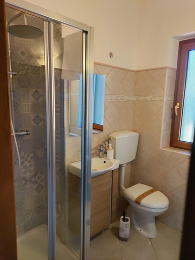 Others 4, Villa Di Gioia, Crotone