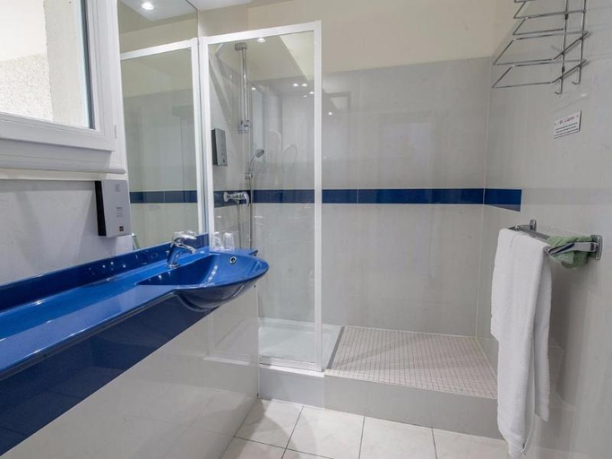 Bathroom, Hotel Le Capricorne, Lot-et-Garonne