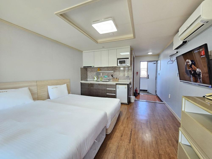 Bedroom 2, Haemil Resort, Jeju
