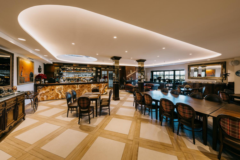 Food & Drinks 5, Royal Horse Resort, Alytaus