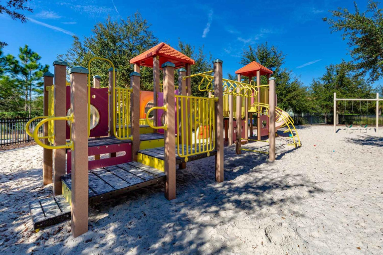 Family & Kids 5, Unreal Villa with Volcano Theme BR, Theater, Arcade, Polk