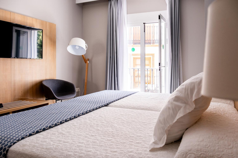 Bedroom 3, Hotel Puerta del Mar, Málaga