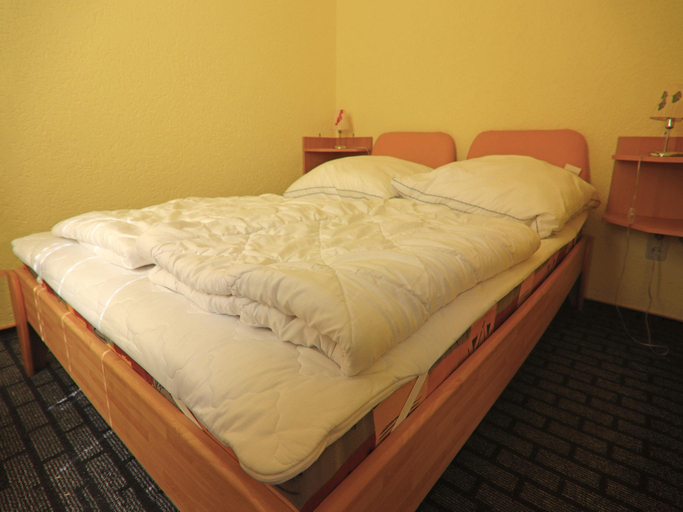 Bedroom 2, Idyllischer Bungalow an der Ostseekuste, Rostock