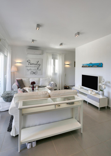 Bedroom 2, Helios Studios & Apartments, Crete