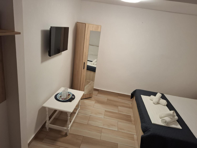 Others 4, CASA MARIA, Mangalia