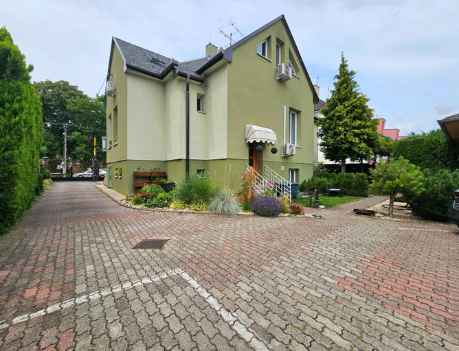Exterior & Views 1, Penzion Tiberia, Trenčín