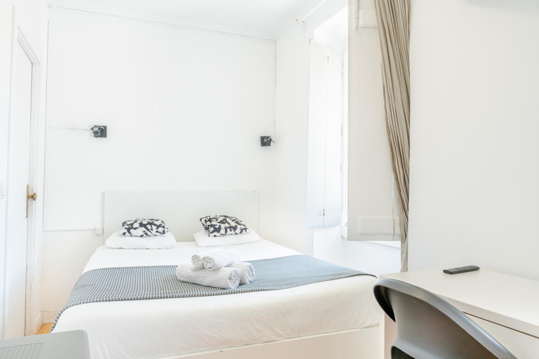 Bedroom 4, Solmar House, Lisbon