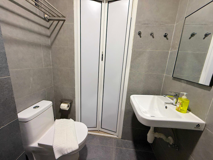 Bathroom 4, NEU SUITES , Kuala Lumpur