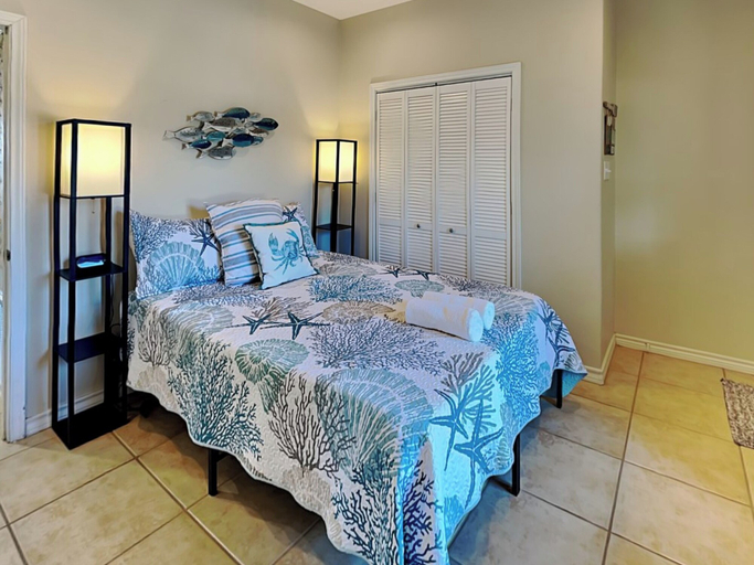 Bedroom 4, Tequila Sunset by Miss Kitty’s, Aransas