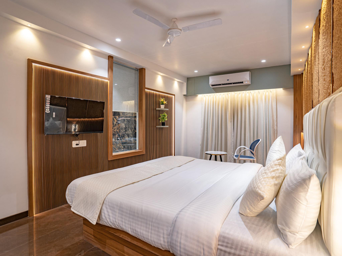 Bedroom 4, Hotel Supreme Inn, Thane
