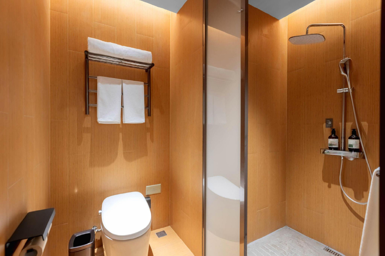 Bathroom 3, Ji Hotel Xinyuan Qingnian West Street, Ili Kazakh