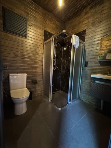Bathroom 4, Dolobi Bungalow, Ardeşen