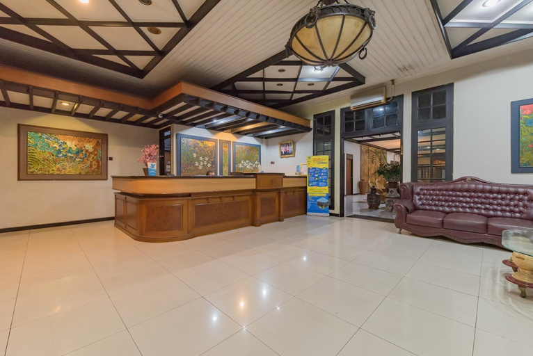 Public Area, Urbanview Hotel Crown Tasikmalaya by RedDoorz, Tasikmalaya