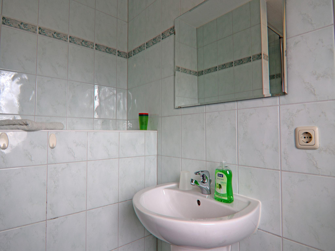 Bathroom 3, Wohnung in Rerik nahe Ostseestrand, Rostock