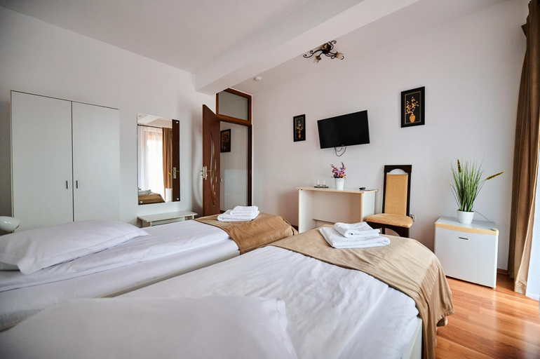 Others 4, Pensiunea Kenza, Targu Mures