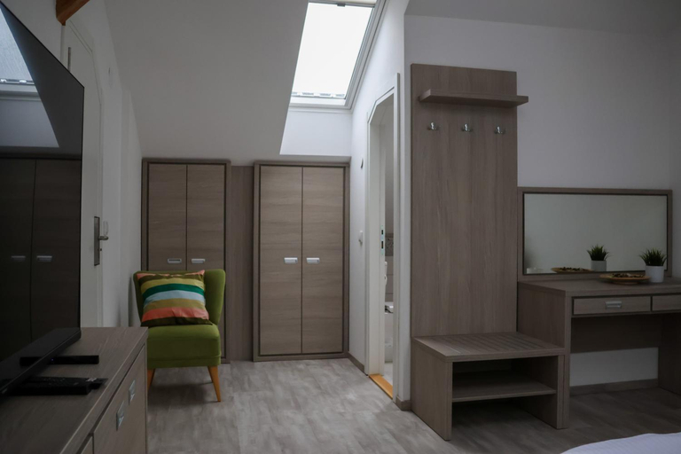 Bedroom 4, Beograd Budget Rooms Jelica, Belgrade