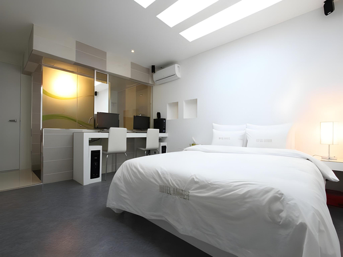 Bedroom, Hotel Travel, Nam
