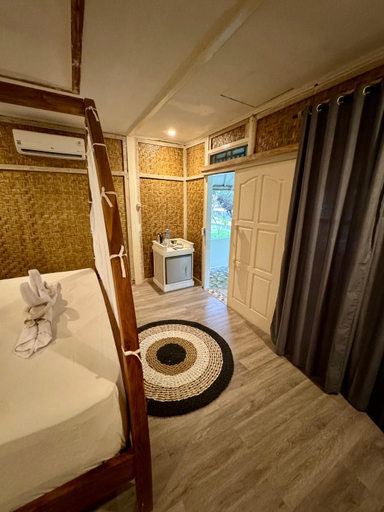 Bedroom 3, Pelangi Cottage and Bar, Lombok