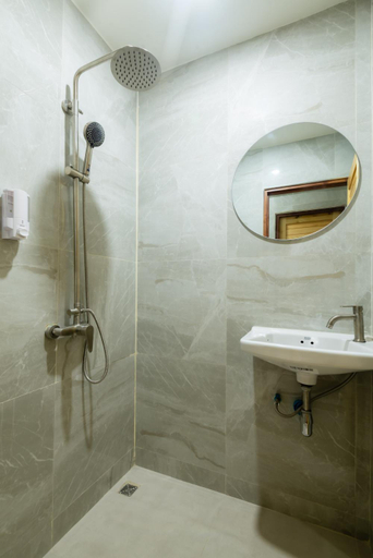 Bathroom, Kewalin Hostel, Mueang Krabi