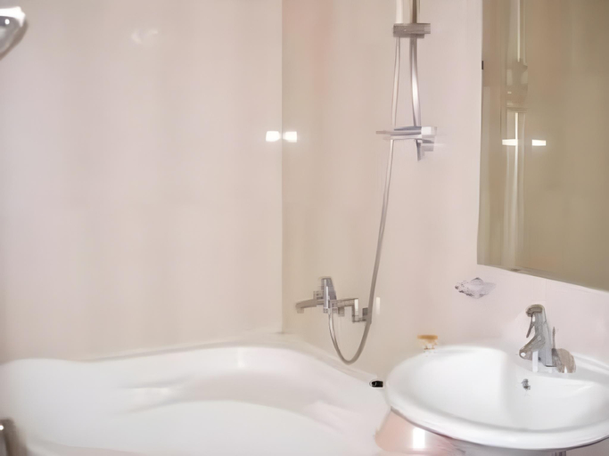 Bathroom 3, Goodstay Somnus Motel, Jinju