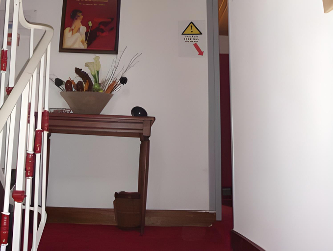 Others 2, L'Atelier du Reve, Savoie
