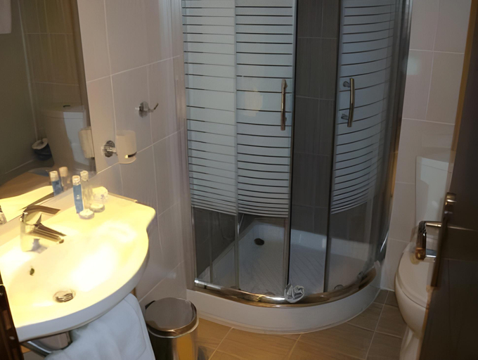Bathroom 4, Agamemnon Hotel, Peloponnese