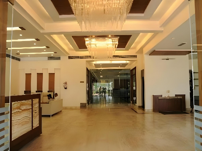 Public Area, Hotel Solitaire Inn, Muzaffarnagar