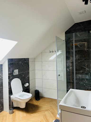 Bathroom, Pod Katedra, Siemiatycze