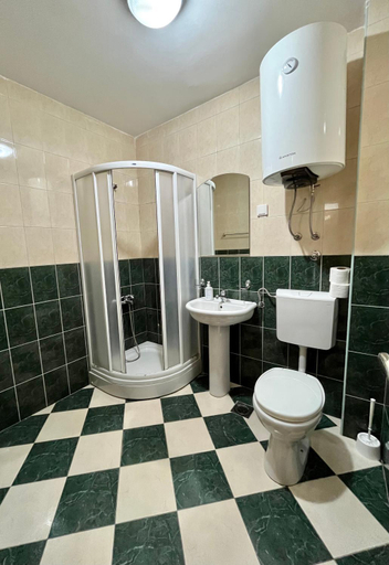 Others 5, Apartmani Bojana