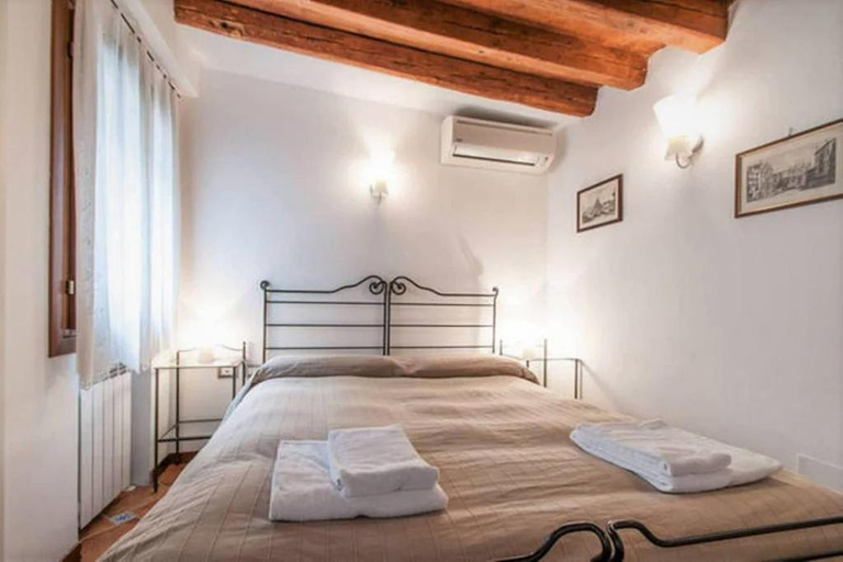 4, Malu, Venezia
