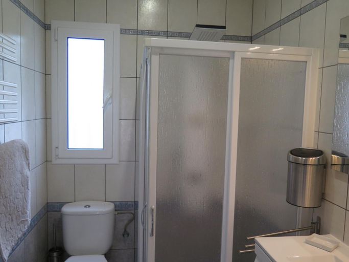 Bathroom 4, Can48, Girona