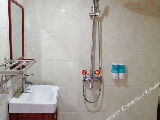 2, Hongyu Hostel, Chengdu