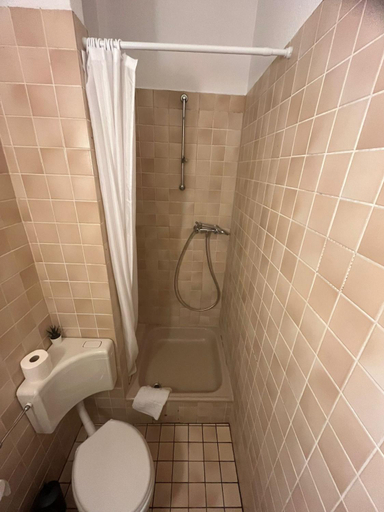 Bathroom 5, Unterkunft am Heischplatz, Kiel