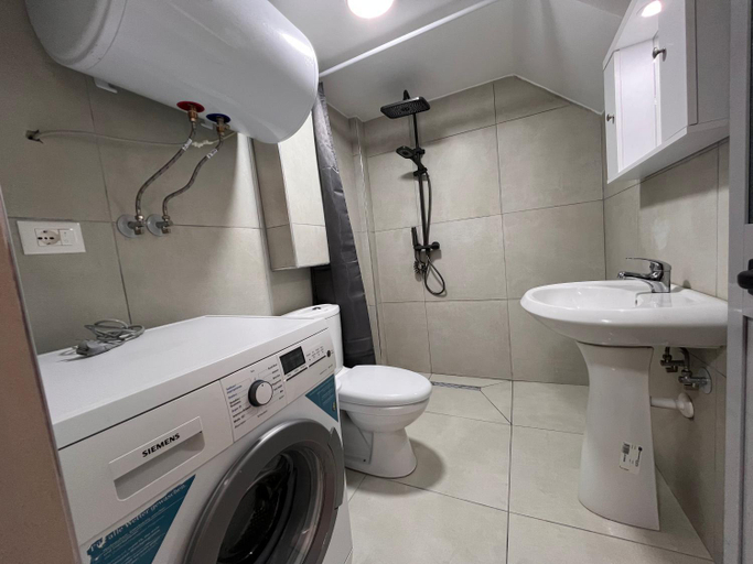 Others 3, Apartamente me qera Golem, Kavajës