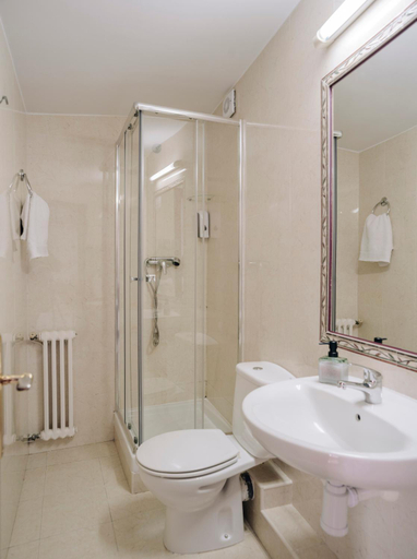 Bathroom, Hospedaje Ramos, A Coruña