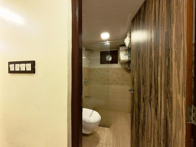 Bathroom 3, Hari Niwas - A Boutique Garden Resort Mount Abu, Sirohi