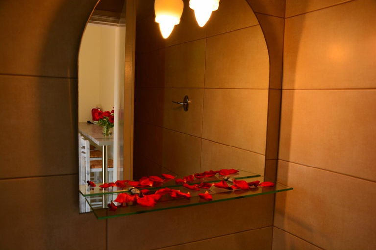 Bathroom, Red Rose Garden, Ionian Islands