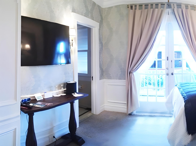 Bedroom, The Riverview Hotel - New Smyrna Beach, Volusia
