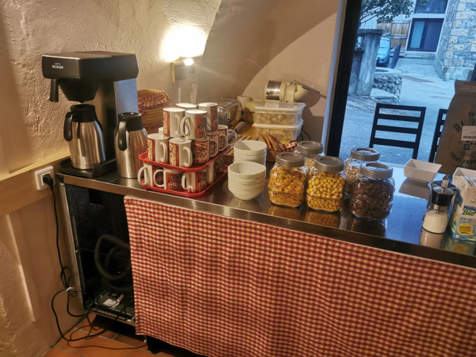 Food & Drinks 4, La Mansio de Bons, Isère