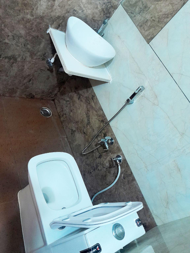 Bathroom 3, Hotel Mahadev Kripa, East Nimar