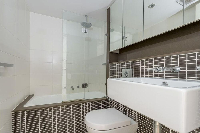 Bathroom 4, Executive 2 Bedroom Wollongong Apartment, Wollongong - Inner