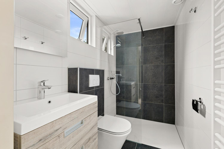 Bathroom 3, Vakantiepark Hof van Zeeland, Borsele