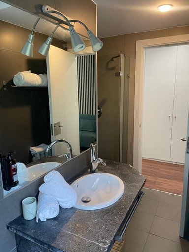 Bathroom 3, Apartamentos Mar y Mar Agroturismo, Guipúzcoa